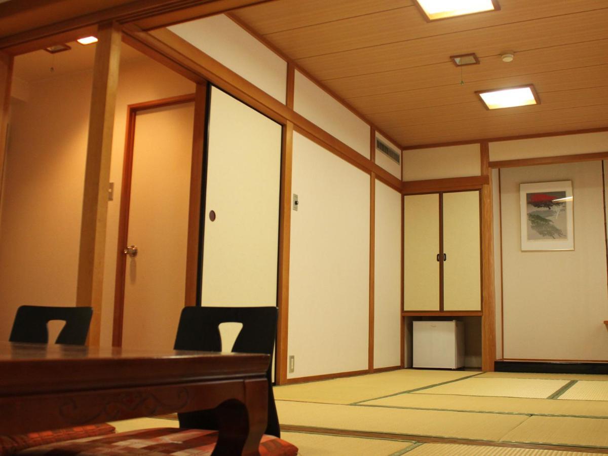 Hotel Livemax Budget Iyo Mishima Shikokuchuo Экстерьер фото