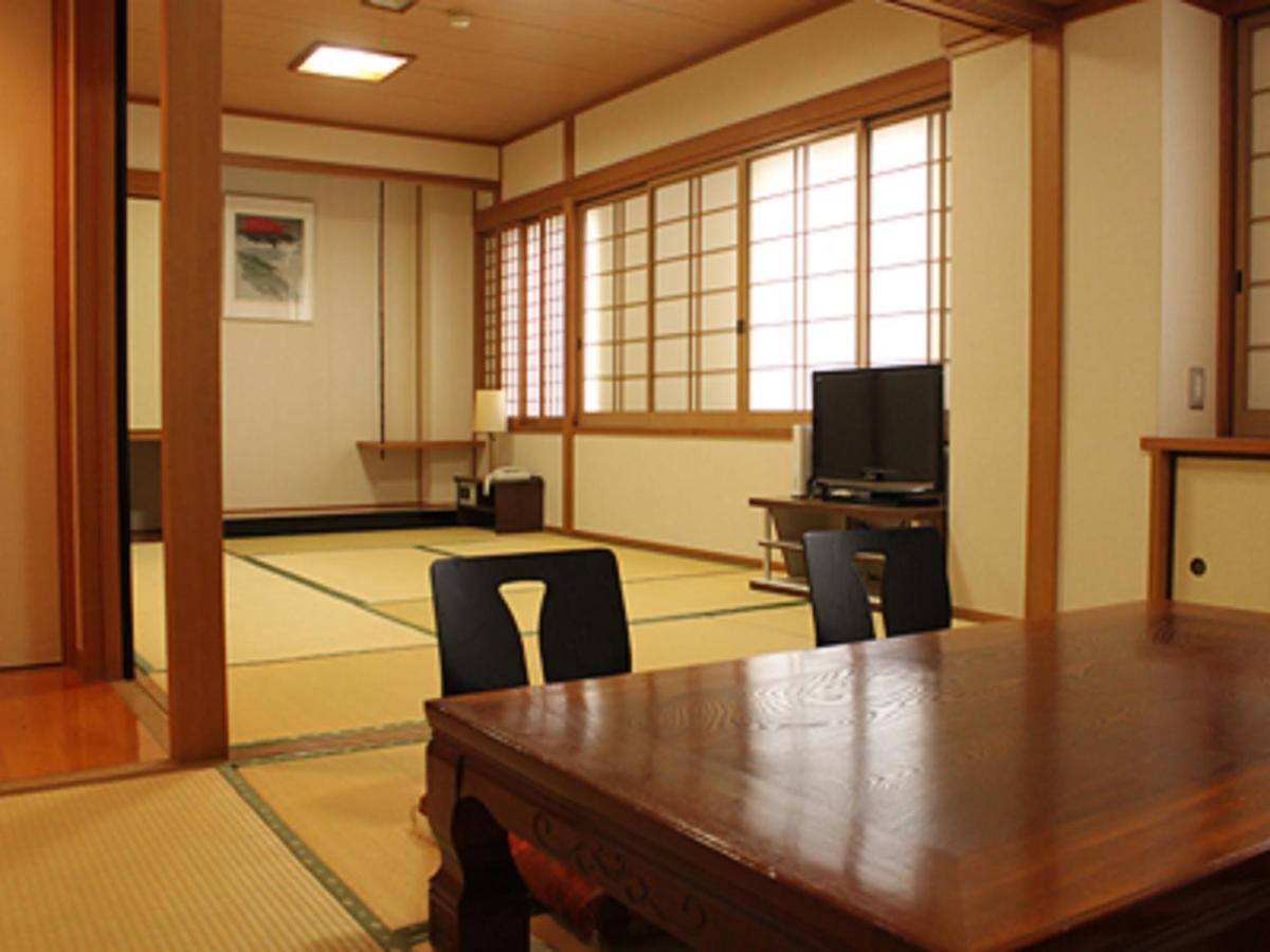 Hotel Livemax Budget Iyo Mishima Shikokuchuo Экстерьер фото