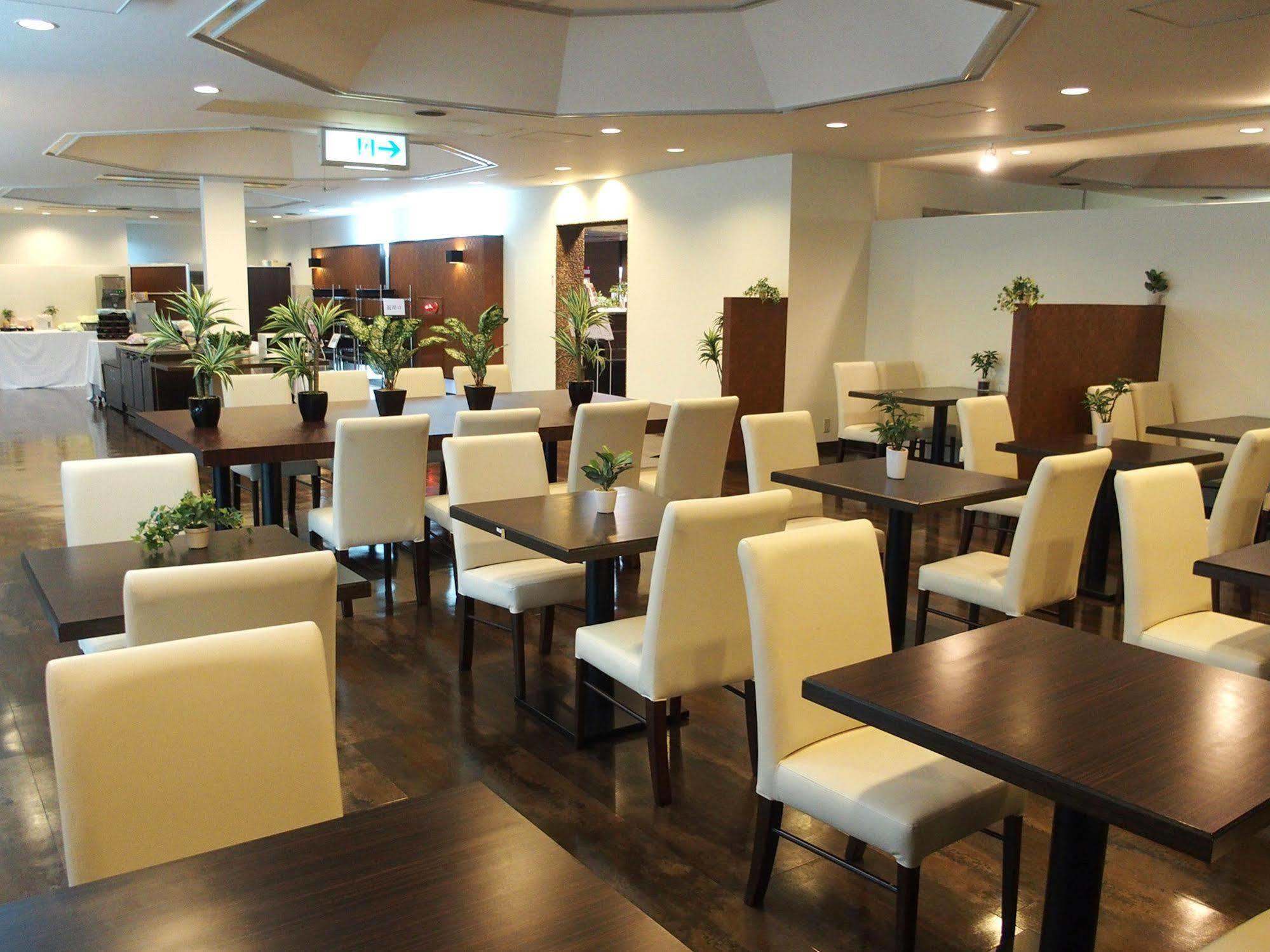 Hotel Livemax Budget Iyo Mishima Shikokuchuo Экстерьер фото